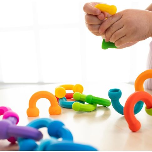 Fat Brain Toys kūrybinis konstruktorius „Plip Links“