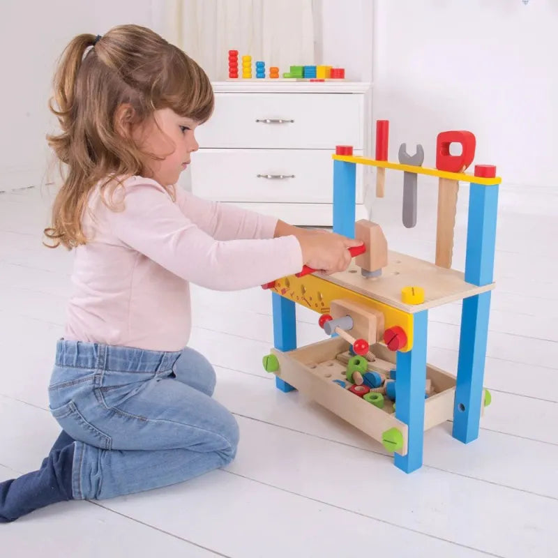 Bigjigs medinis vaikiškas meistro stalas (26 el.) – kūrybinis žaislas vaikams