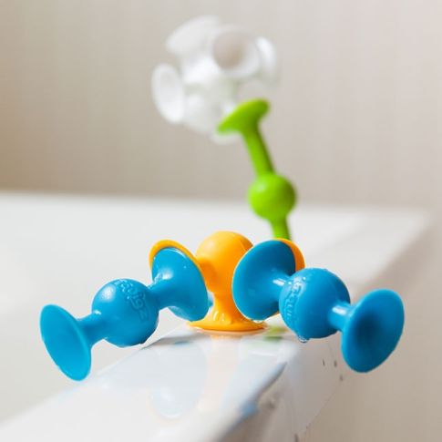Squigz Deluxe lipšniukai (44 vnt.) – sensorinis konstruktorius vaikams