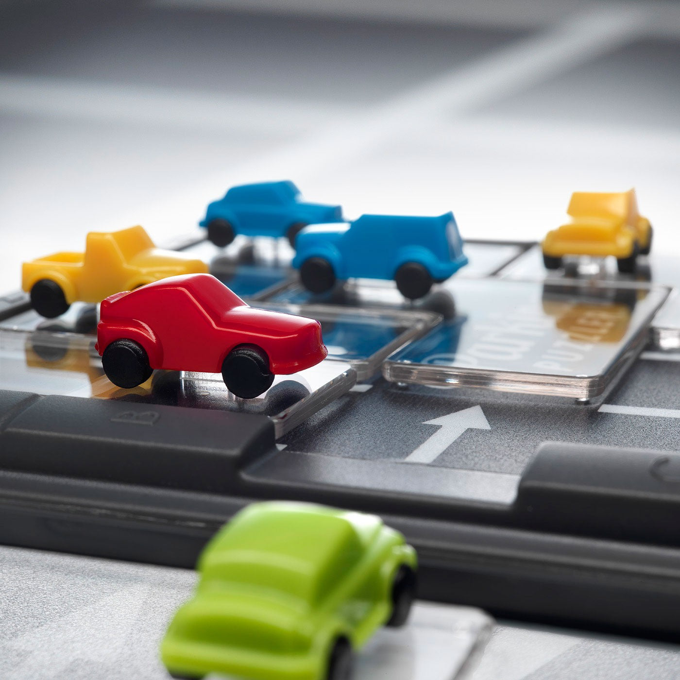 SmartGames Parking Puzzler – loginis parkavimo galvosūkis vaikams (6+)
